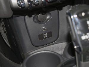 20221.5T COOPER CABRIO Sidewalk  п؅^(q)