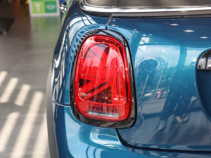 2022Ŀ 1.5T COOPER CABRIO Sidewalk ^