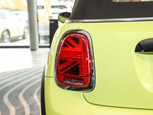 20221.5T COOPER CABRIO The Coopers o ^