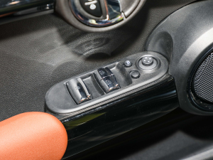 20221.5T COOPER CABRIO The Coopers o п؅^