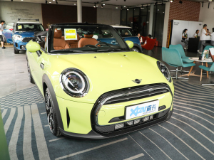 20221.5T COOPER CABRIO The Coopers o(j) w^