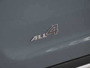 20221.5T COOPER ALL4 bp ^