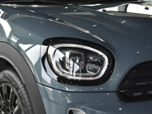 20221.5T COOPER ALL4 bp ^