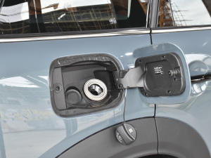 2022款1.5T COOPER ALL4 鉴赏家 油箱盖