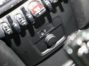 2022Ŀ 1.5T COOPER bp п؅^(q)