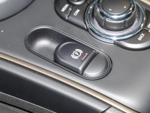 2022Ŀ 1.5T COOPER ALL4 v܇Ƅ