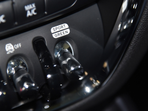 2022Ŀ 1.5T COOPER bp п؅^