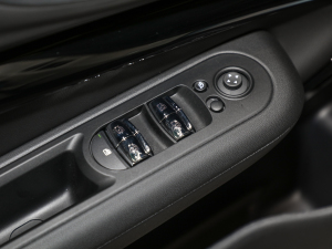 2022Ŀ 1.5T ONE {܇ƅ^	