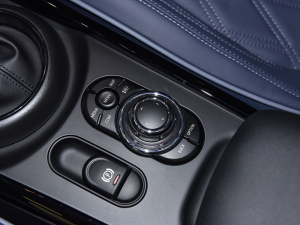 20222.0T COOPER S BRICK LANE  {