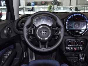 20222.0T COOPER S BRICK LANE  P