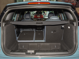 20222.0T COOPER S ؄e g