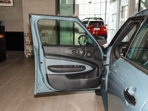 20222.0T COOPER S ؄e {λ܇T