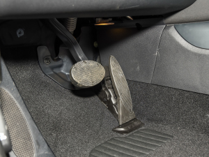 20222.0T COOPER S ؄e п؅^