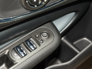 20222.0T COOPER S ؄e п؅^