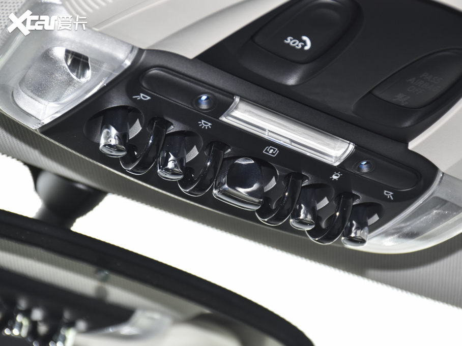 2023MINI 2.0T COOPER S ˇg