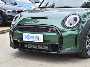 20232.0T COOPER S ˇg ^