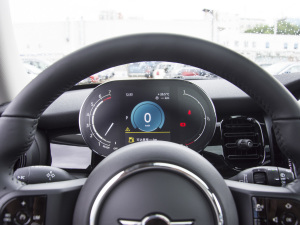 2023款1.5T COOPER 艺术家 仪表