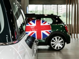 2023Ŀ 1.5T COOPER ˇg T ^