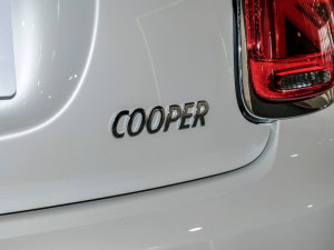 2023Ŀ 1.5T COOPER ˇg T ^