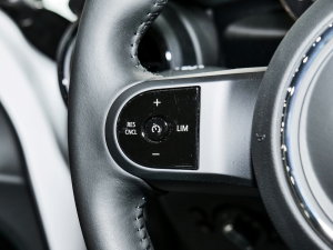 2023Ŀ 1.5T COOPER ˇg T п؅^