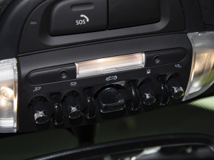 20232.0T COOPER S CABRIO ˇg п؅^