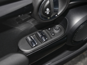 20232.0T COOPER S CABRIO ˇg п؅^