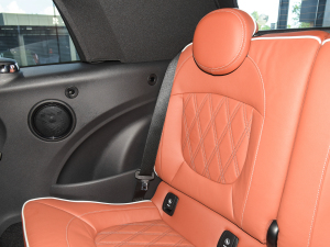 20231.5T COOPER CABRIO ˇg g