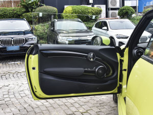 20232.0T COOPER S CABRIO ِ܇ {λ܇T