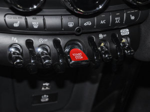 2023Ŀ 2.0T COOPER S CABRIO ˇg п؅^