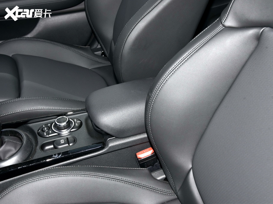 2023MINI CLUBMAN 1.5T COOPER 