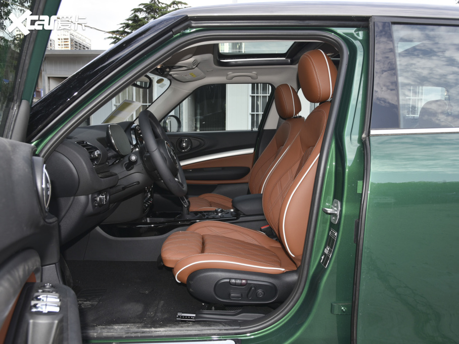 2023MINI CLUBMAN 1.5T COOPER bp