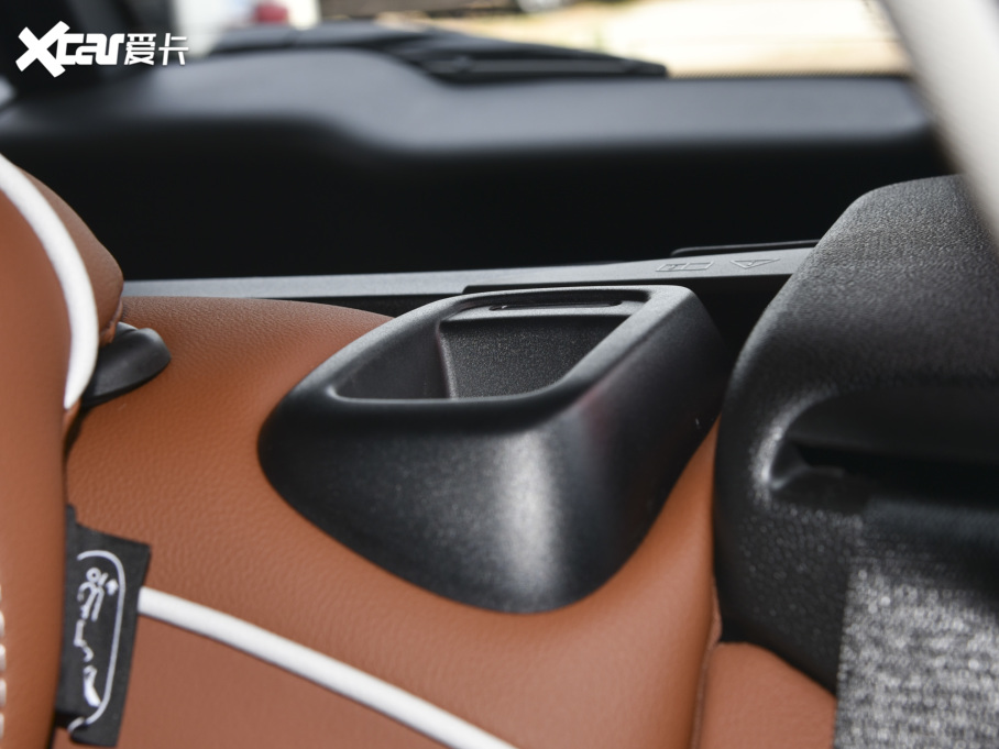 2023MINI CLUBMAN 1.5T COOPER bp