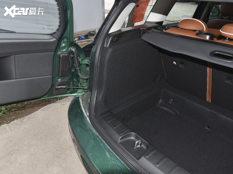 2023MINI CLUBMAN 1.5T COOPER bp