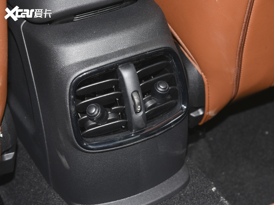 2023MINI CLUBMAN 1.5T COOPER bp