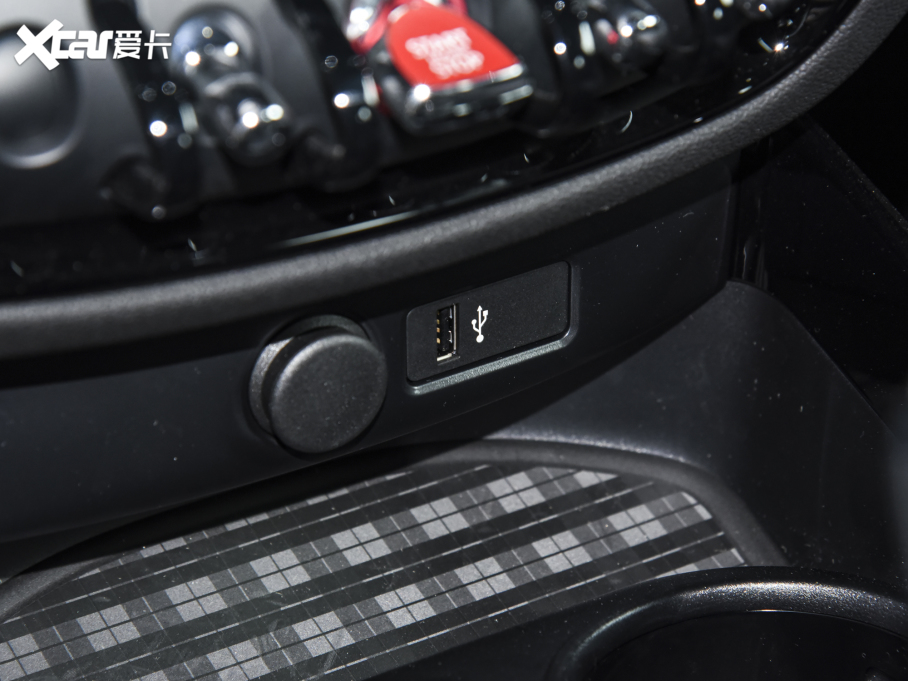 2023MINI CLUBMAN Ŀ 1.5T COOPER 