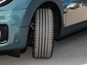 20232.0T COOPER S ؄e ^