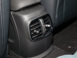 20232.0T COOPER S ؄e п؅^