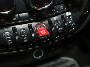 2023Ŀ 1.5T COOPER bp п؅^(q)