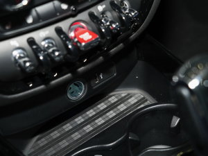 2023Ŀ 1.5T COOPER bp п؅^(q)