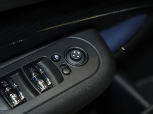 2023Ŀ 1.5T COOPER bp п؅^(q)