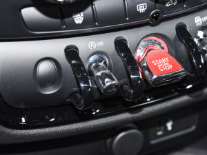 2023Ŀ 1.5T COOPER  п؅^