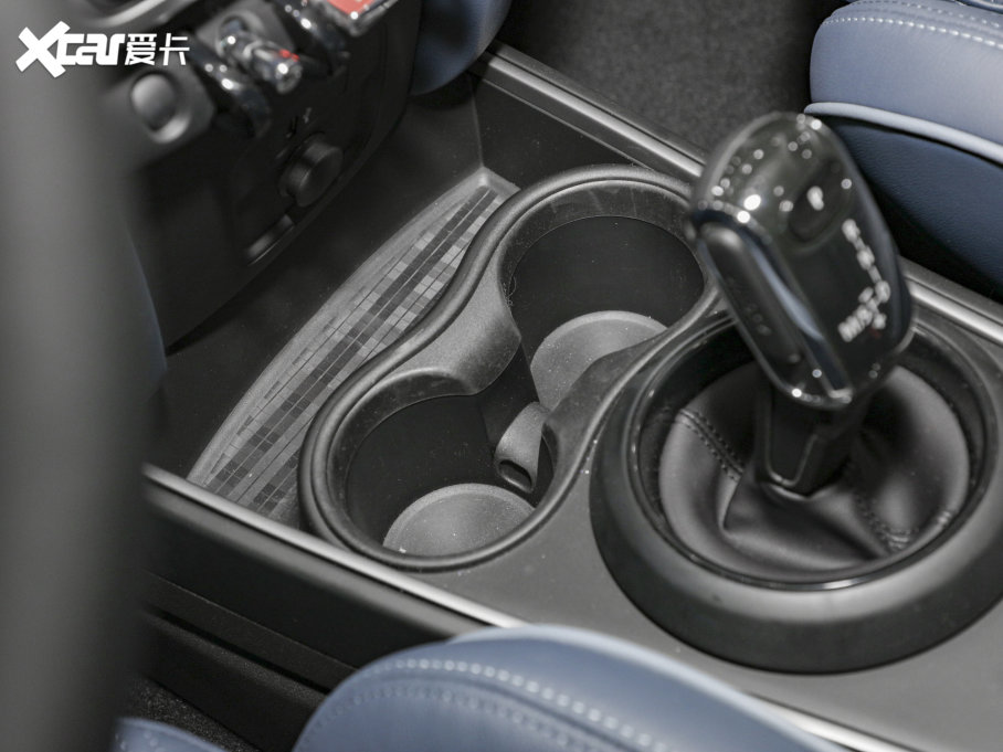 2023MINI COUNTRYMAN 1.5T COOPER ALL4 bp