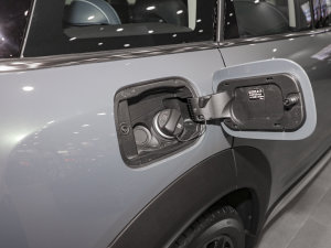 20231.5T COOPER ALL4 bp w