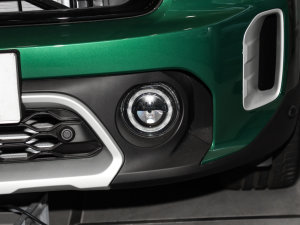 20232.0T COOPER S bp ^