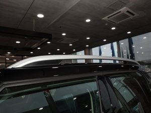 20232.0T COOPER S bp ^