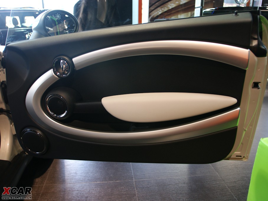 2009MINI S 50 CAMDEN