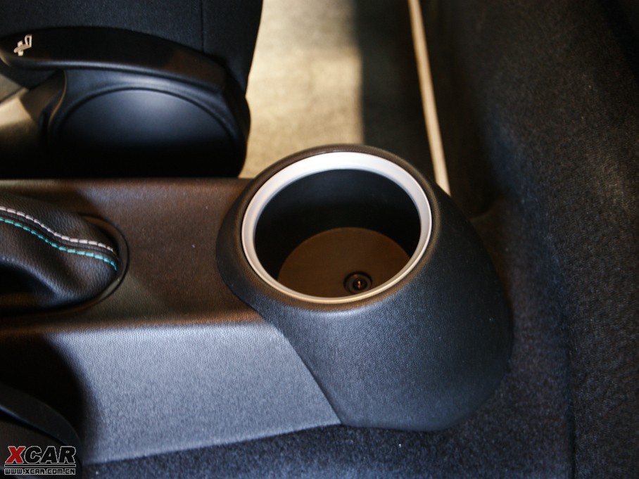 2009MINI S 50 CAMDEN