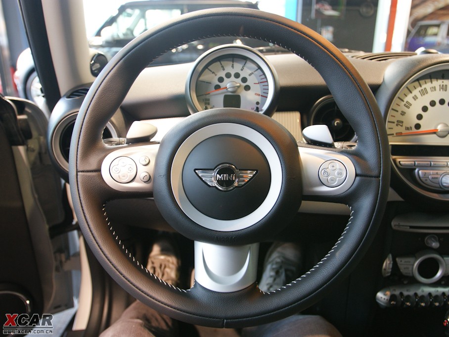 2009MINI S 50 CAMDEN