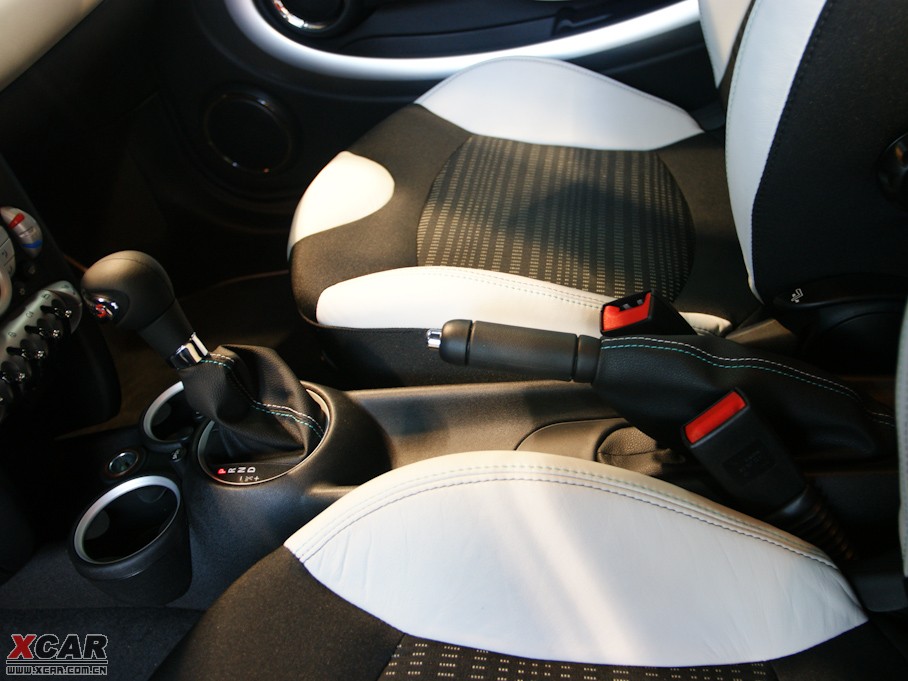 2009MINI S 50 CAMDEN