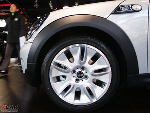 2009款S 50 CAMDEN 轮圈